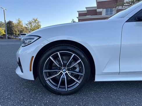 Used 2022 BMW 330i Sedan image 10