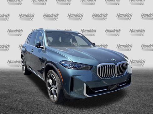 Used 2026 BMW X5 sDrive40i image 3