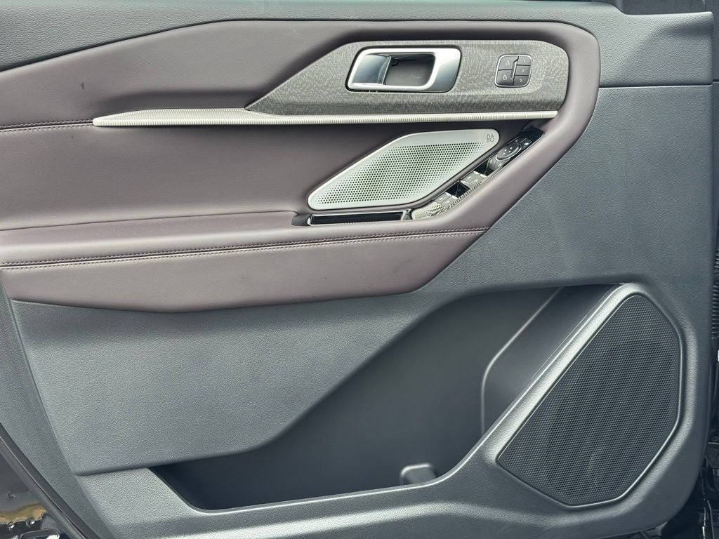 New 2026 Ford Explorer Platinum RWD image 14