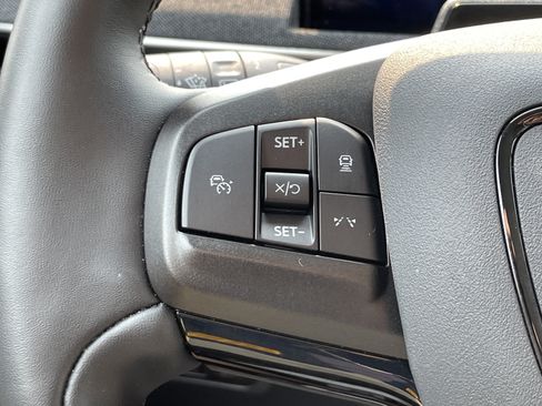 Used 2025 Ford Mustang Mach-E Premium AWD/4WD image 17
