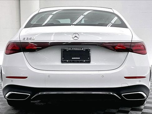 New 2026 Mercedes-Benz E 350 image 3