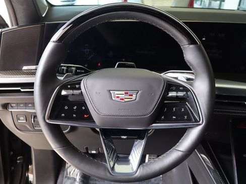 Used 2025 Cadillac Escalade V w/ LPO, ONYX Package AWD/4WD image 14