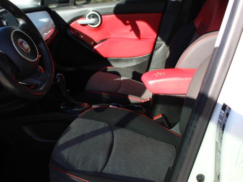 Used 2016 FIAT 500X Easy image 16