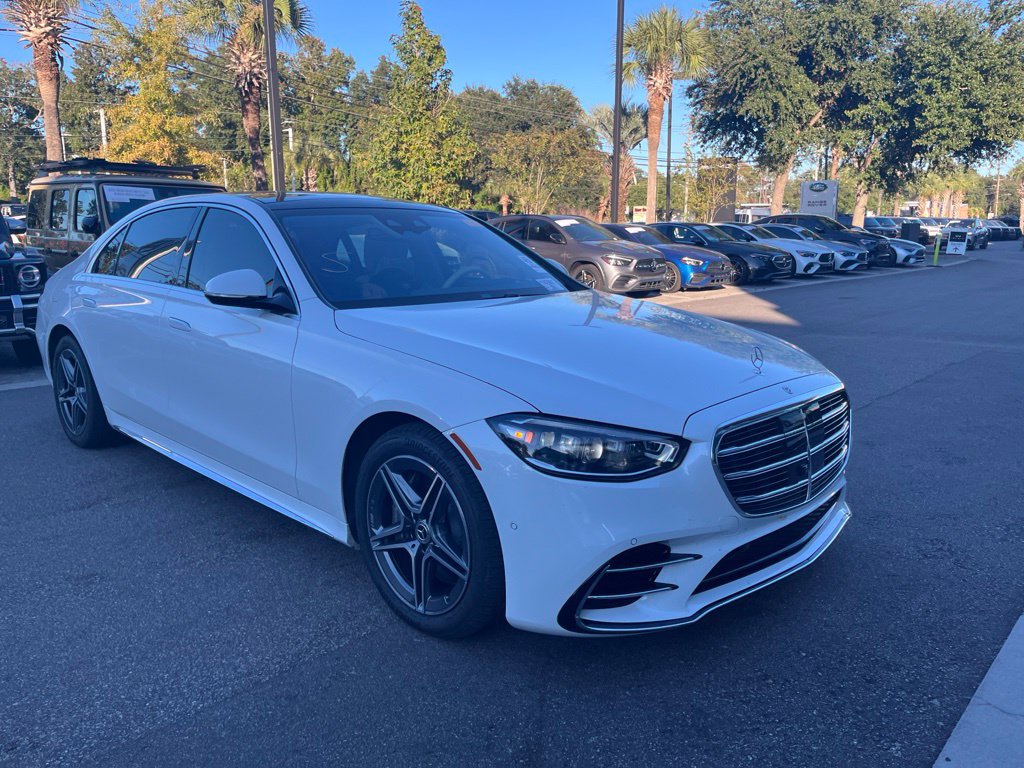 Used 2024 Mercedes-Benz S 580 4MATIC Sedan image 4
