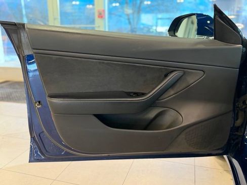 Used 2018 Tesla Model 3 Long Range image 18