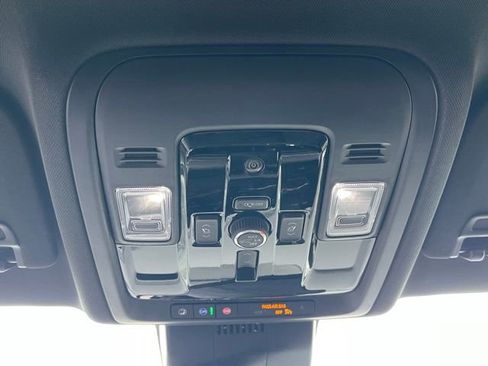 New 2026 Chevrolet Suburban Premier RWD image 28