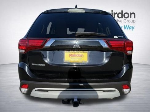 Used 2020 Mitsubishi Outlander ES AWD/4WD image 6