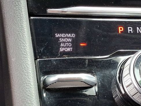 Certified 2023 Jeep Grand Cherokee Limited AWD/4WD image 26