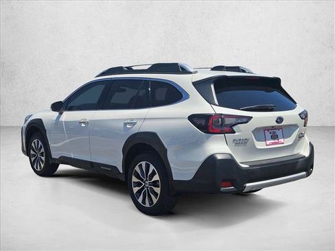 Certified 2023 Subaru Outback Touring XT AWD/4WD image 9