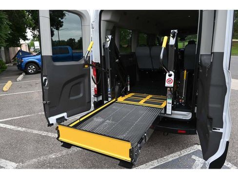 Used 2022 Ford Transit 350 XL image 22