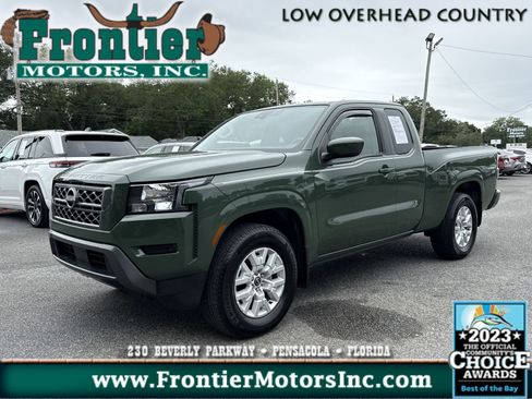 Used 2022 Nissan Frontier SV w/ Technology Package RWD image 1