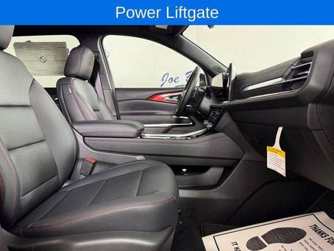 New 2026 Chevrolet Traverse Z71 w/ Enhanced Driving Package AWD/4WD image 18