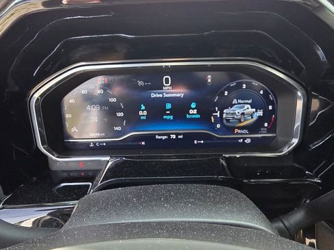 Used 2024 Chevrolet Silverado 2500 LT image 17