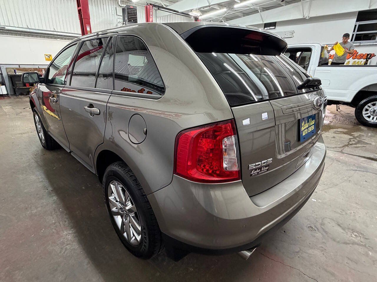 Used 2013 Ford Edge SEL FWD image 5