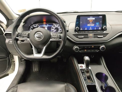 Used 2020 Nissan Altima 2.5 SR image 22