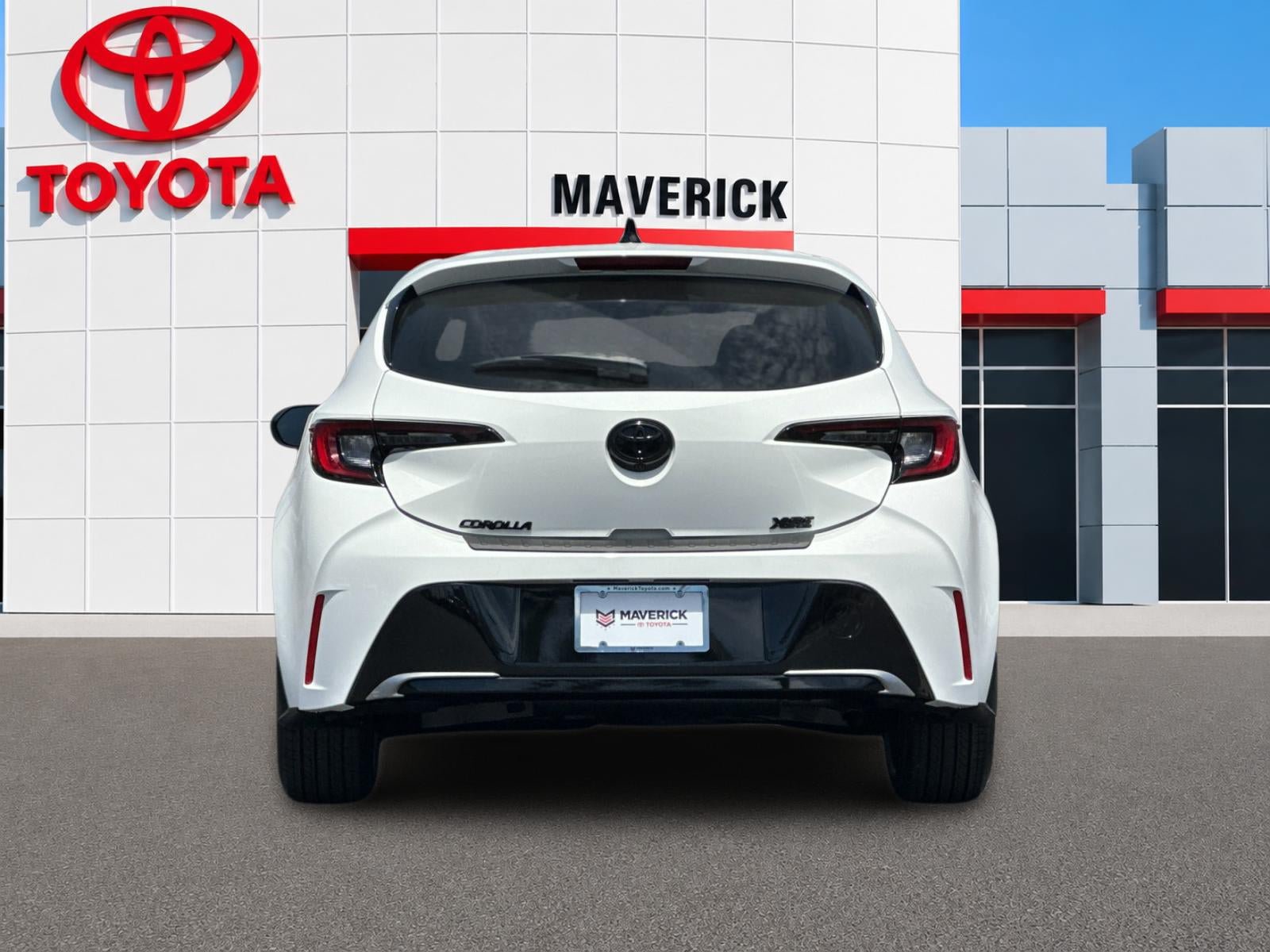 New 2027 Toyota Corolla XSE FWD image 4