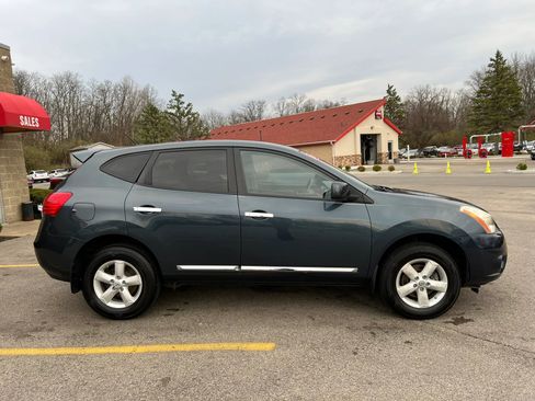 Used 2013 Nissan Rogue S w/ Special Edition Pkg AWD/4WD image 4
