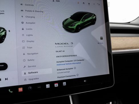 Used 2018 Tesla Model 3 Long Range image 27