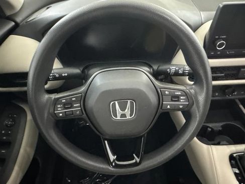 Certified 2024 Honda HR-V LX image 30