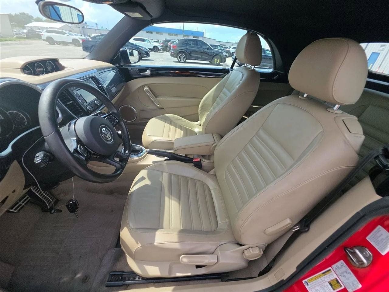 Used 2013 Volkswagen Beetle 2.0T FWD image 13