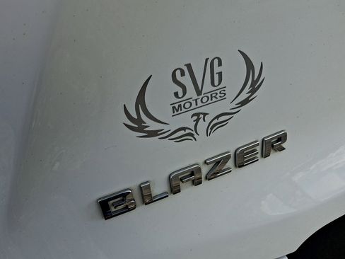 Used 2020 Chevrolet Blazer LT FWD image 24