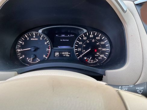 Used 2015 Nissan Pathfinder SL w/ SL Premium Package image 13