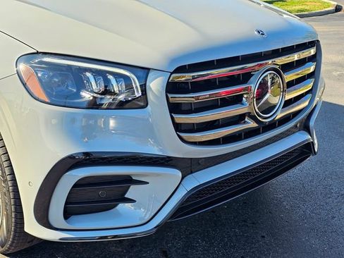 New 2026 Mercedes-Benz GLS 450 4MATIC image 3