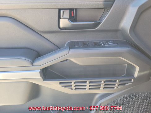 Certified 2025 Toyota Tacoma SR5 image 11
