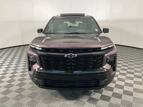 Used 2024 Chevrolet Traverse RS w/ LPO, Floor Liner Package image 2