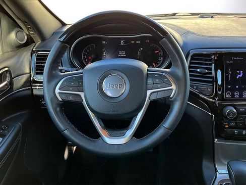 Used 2019 Jeep Grand Cherokee Overland image 10