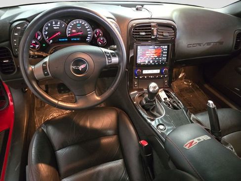 Used 2009 Chevrolet Corvette Z06 w/ Preferred Equipment Group RWD image 10