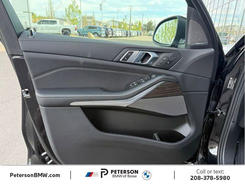 New 2026 BMW X5 xDrive40i AWD/4WD image 19