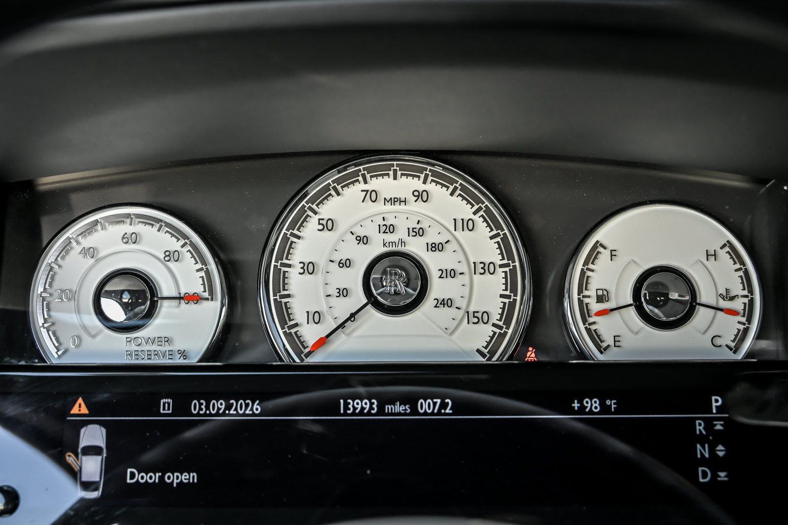 Used 2016 Rolls-Royce Wraith RWD image 30