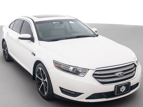 Used 2014 Ford Taurus SEL w/ Equipment Group 201A FWD image 1