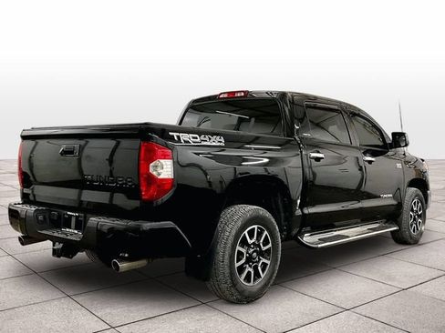 Used 2018 Toyota Tundra Limited w/ Limited Premium Package AWD/4WD image 11