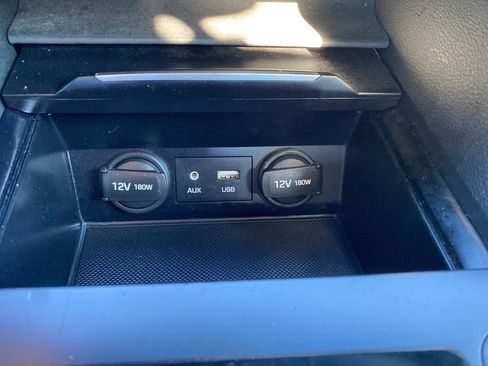 Used 2017 Hyundai Elantra Value Edition w/ Cargo Package image 25