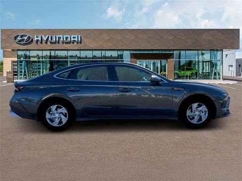 New 2025 Hyundai Sonata SE image 9