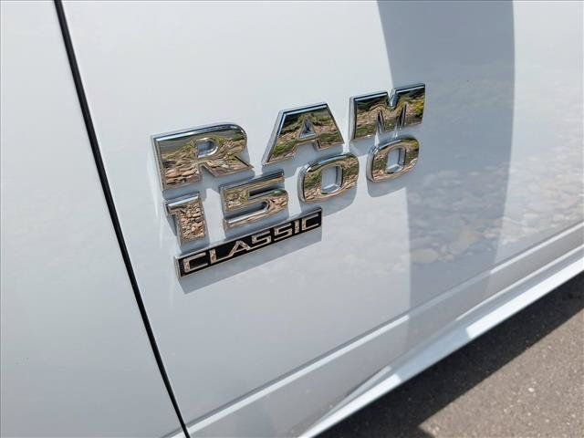 Used 2023 RAM 1500 Classic SLT w/ Trailer & Traction Group AWD/4WD image 10