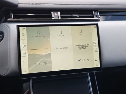 New 2026 Land Rover Range Rover Velar Dynamic SE image 25