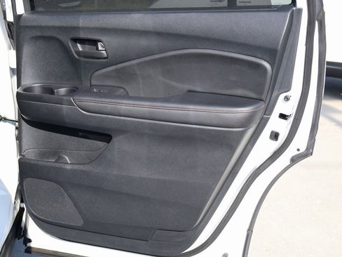 Used 2023 Honda Passport TrailSport image 14