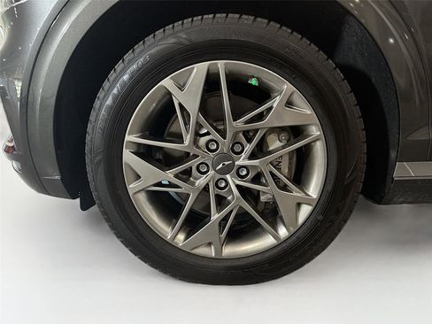 Used 2025 Genesis GV70 2.5T image 30