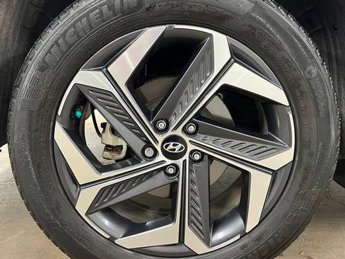 Used 2023 Hyundai Tucson Limited AWD/4WD image 8