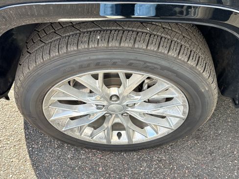 Used 2021 Jeep Grand Cherokee L Summit w/ Luxury Tech Group V image 6