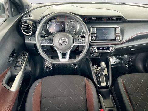 Used 2019 Nissan Kicks SR FWD image 20