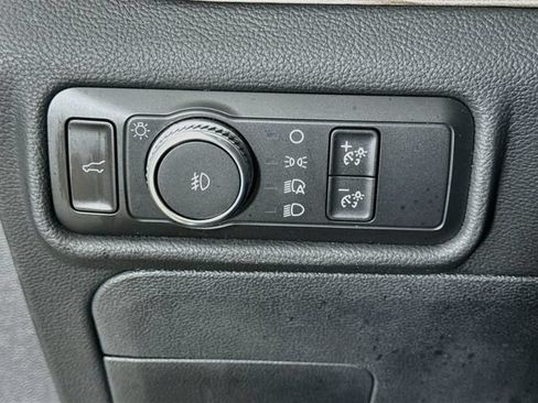 Used 2020 Ford Explorer Limited AWD/4WD image 11