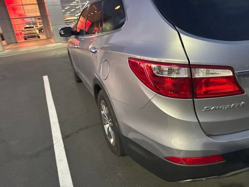 Used 2014 Hyundai Santa Fe GLS FWD image 7