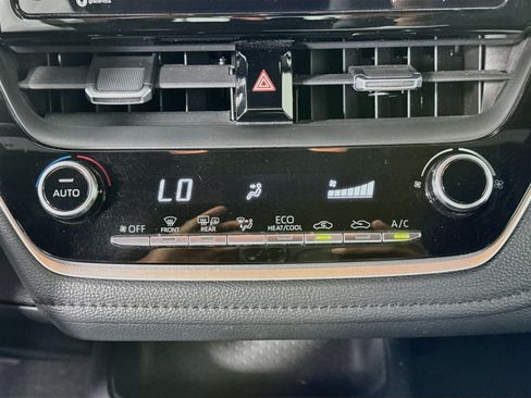 Certified 2022 Toyota Corolla SE FWD image 15