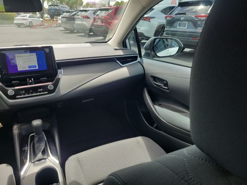 Used 2026 Toyota Corolla LE FWD image 16