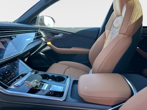 New 2026 Audi RS Q8 performance image 23