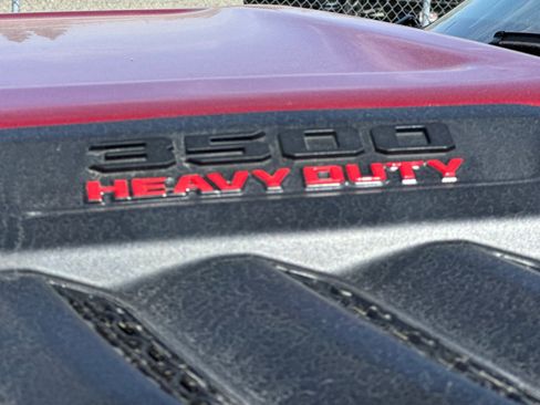 New 2026 RAM 3500 Laramie AWD/4WD image 25